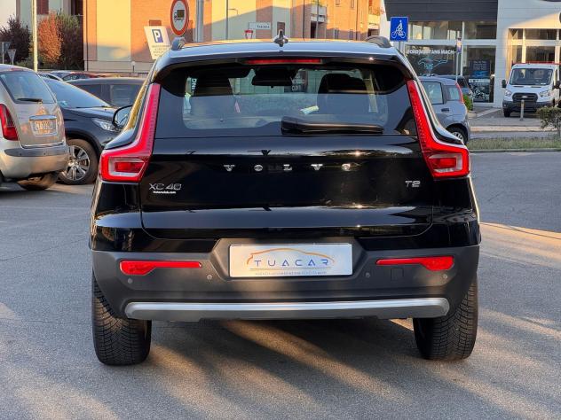 Volvo XC40 Essential T2 #50070 - Foto 3