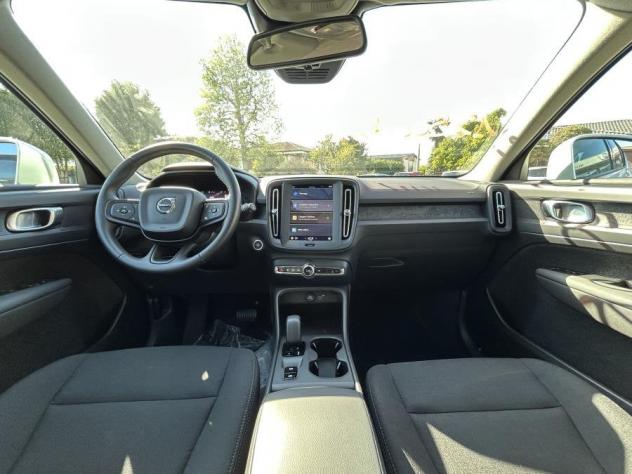 Volvo XC40 B3 automatico Essential 12.485 KM!! PARI NUOVO - Foto 9