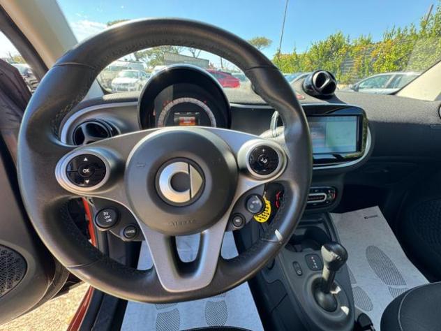 SMART ForTwo 1.0cc 71cv AUTOMATICA CRUISE CONTROL NAVIG. rif. 24097808 - Foto 8