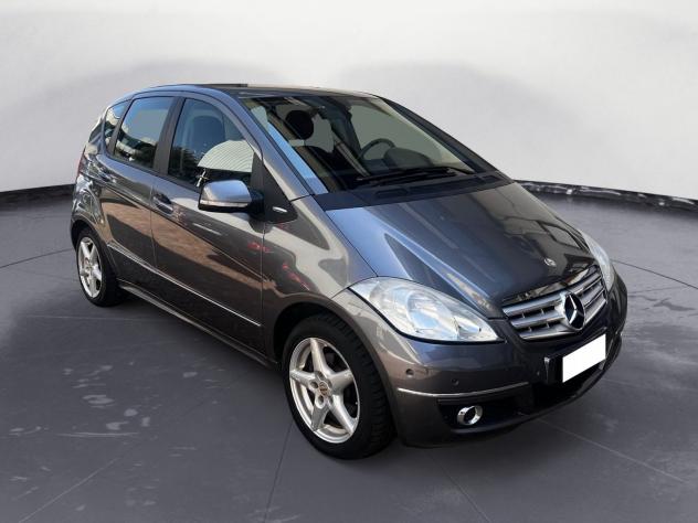 Mercedes-Benz Classe A A200 AVANTGARDE - 2.0 BENZINA 136CV - CAMBIO AUTOMATICO - NON RICONDIZIONATA - Foto 3