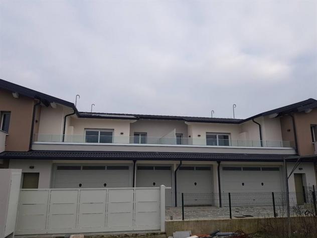 APPARTAMENTO IN VILLA QUADRILOCALE CON TERRAZZO - Foto 2