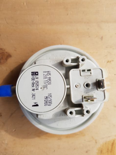 RICAMBI PER CALDAIA VAILLANT VMW 242/2 5 R4 - Foto 7