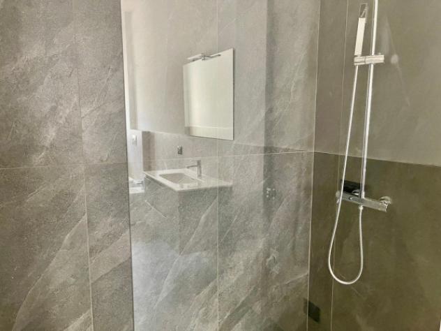 Appartamento di 90 m² con 3 locali in affitto a Torino - Foto 16