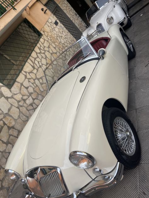 noleggio auto spider Napoli Sorrento costiera amalfitana - Foto 3