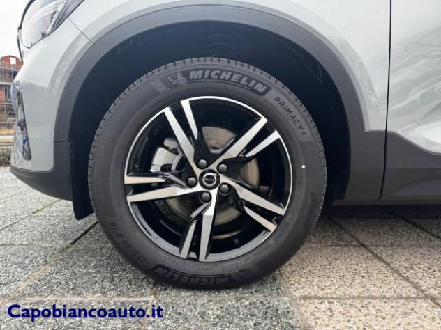 VOLVO XC40 B3 automatico Plus Dark KM0 rif. 23211339 - Foto 9