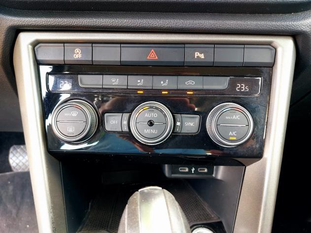 Volkswagen T-ROC 2.0 TDI 150CV DSG - 2021 - Foto 8