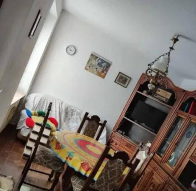 Immobile in asta di 164 m² con più di 5 locali e box auto in vendita a Sale - Foto 4