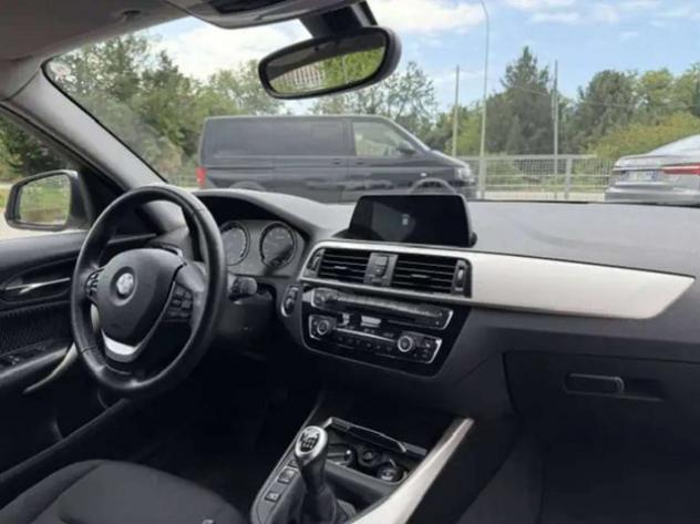BMW 118 118i Sport 5p my18 rif. 24061642 - Foto 8