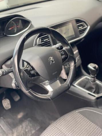 Peugeot 308 BlueHDi 100 SW COME NUOVA - Foto 10