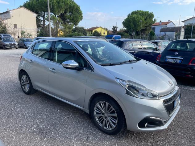 Peugeot 208 PureTech 82 5 porte Allure X NEOPATENTATI - Foto 3