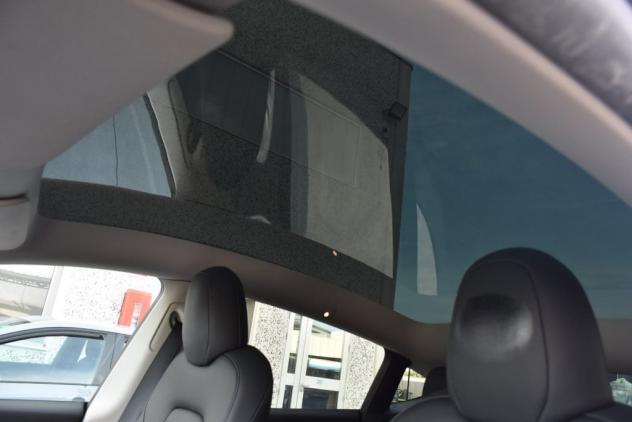 Tesla Model Y Long Range Dual Motor AWD - Foto 9