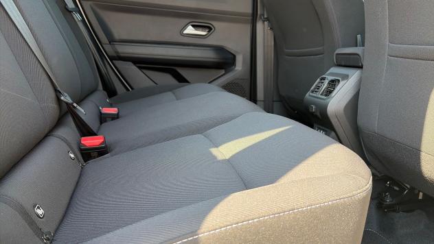 Dacia Bigster expression hybrid 155 - Foto 8