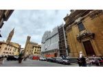 NEGOZIO di 2 vani e di 110 mq (FIRENZE) rif. AAJ344