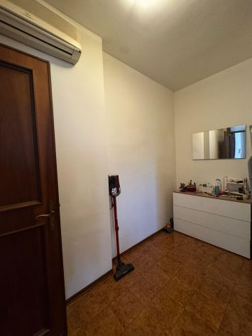 Stanza matrimoniale ad uso singola per studentessa - Foto 8