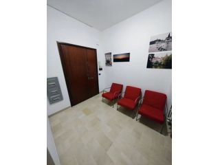 POMEZIA TRILOCALE ARREDATO CON TERRAZZO E DOPPI SERVIZI