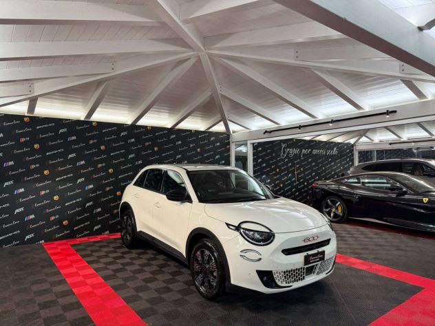 Fiat 600 Hybrid 145 CV DCT MHEV - Foto 3
