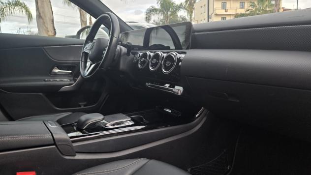 Mercedes-Benz A 180 d 1.5 DCI 115CV Sport Light auto Pelle Uff Italy - Foto 9