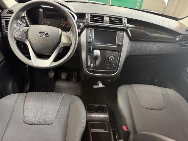 MAHINDRA KUV100 1.2 VVT K8 rif. 23980542 - Foto 9
