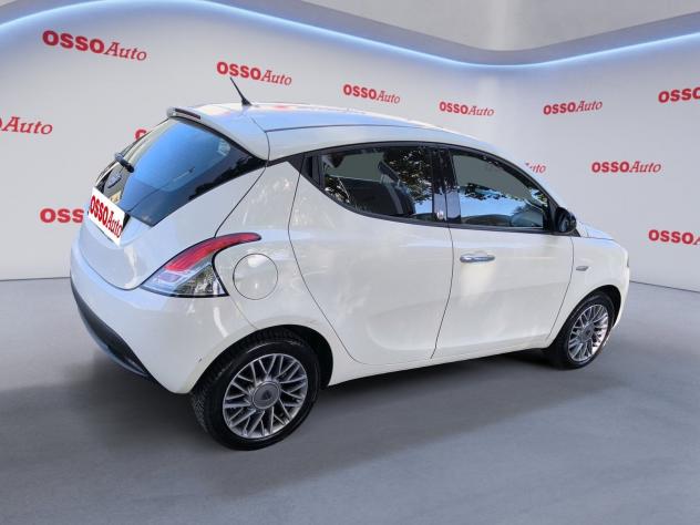 Lancia Ypsilon 1.2BENZINA ECOCHIC GOLD GPL NEOPATENTATI - Foto 3