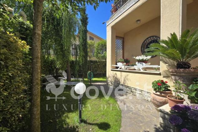 Villa di 270 m² con più di 5 locali e box auto doppio in vendita a Sarteano - Foto 3