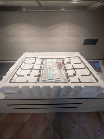 Piano cottura hotpoint Ariston 5 fuochi - Foto 4