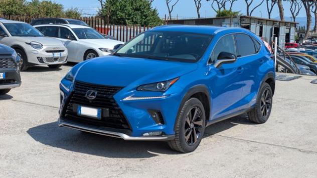 LEXUS NX 300h 2.5FULL HYBRID 4WD CVT 243cv(155cv) rif. 23803111 - Foto 2