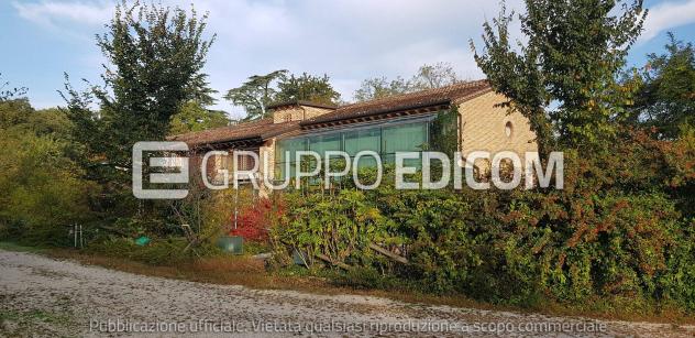 Edifici a destinazione particolare di 828 mq in vendita a Castello di Godego - Rif. 4549485