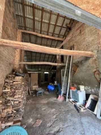 Immobile in asta di 236 m² con più di 5 locali e box auto in vendita a Corana - Foto 6