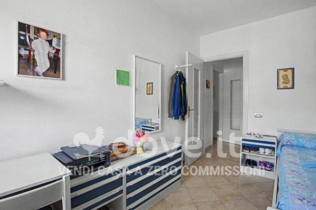 Appartamento di 100 m² con 4 locali e box auto in vendita a Luino - Foto 14