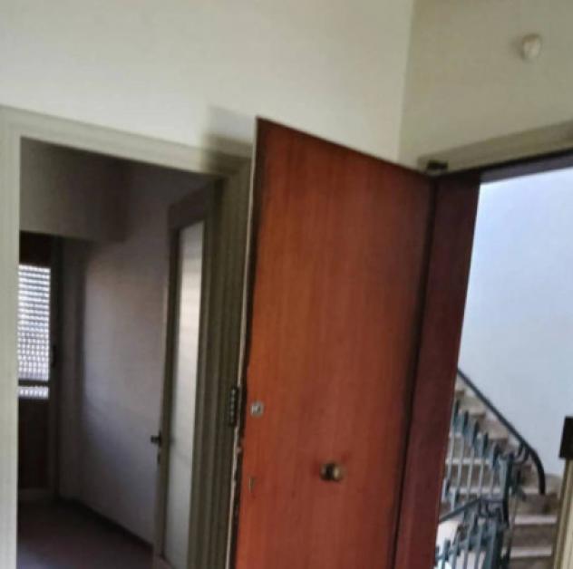 Immobile in asta di 112 m² con più di 5 locali in vendita a Terni - Foto 9
