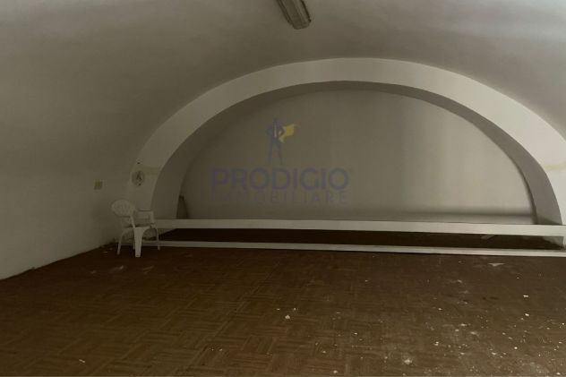 Ampio locale commerciale in vendita a Bisceglie - Foto 10