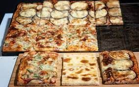 PANIFICIO PRODUZIONE PROPRIA ALIMENTARI DAL PANE ALLE BIBITE- LOCALE ADATTO A - Foto 6
