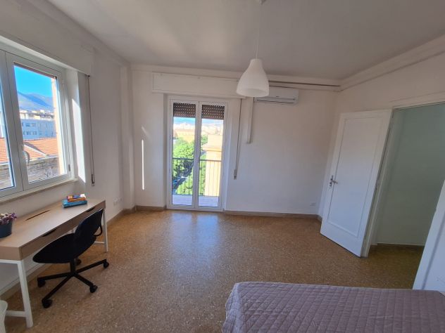 Camere nei pressi di universita' centro storico piazza indipendenza - Foto 2