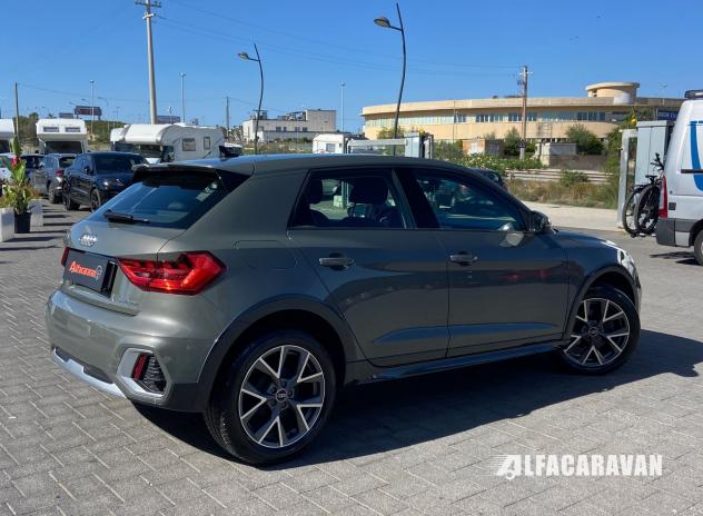 Audi A1 allstreet 25 1.0 tfsi Admired 95cv - Foto 4