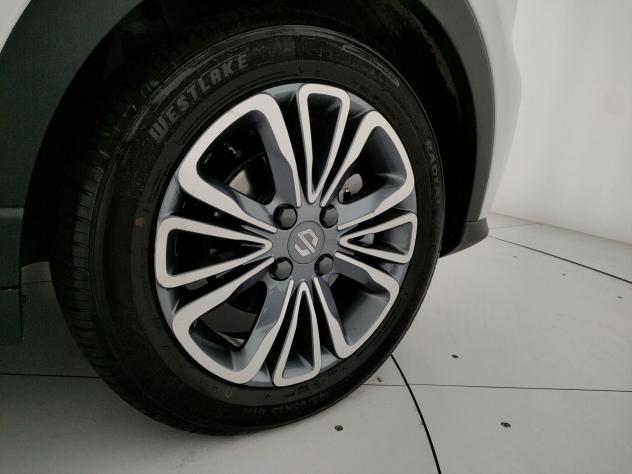 Leapmotor T03 DESIGN - Foto 9