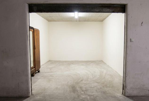 Garage in affitto a Rebibbia - Roma 21 mq Rif: 1448401
