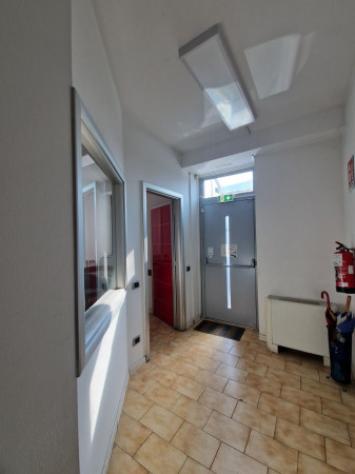 Immobile di 1250 m² con più di 5 locali in vendita a Baranzate - Foto 19