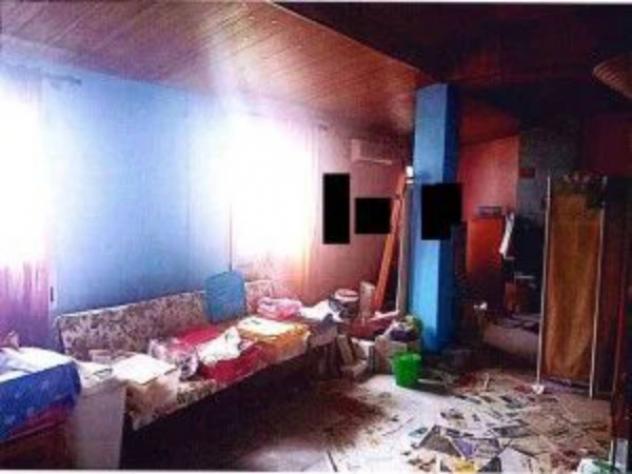 Immobile in asta di 190 m² con più di 5 locali e box auto in vendita a Castelmassa - Foto 5