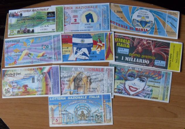 10 BIGLIETTI CON TAGLIANDO LOTTERIE NAZIONALI ITALIANE DAL 1985 AL 1995 - - Foto 2