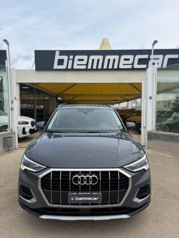 AUDI Q3 35 TDI quattro S tronic Identity Black i.m rif. 24093680 - Foto 3