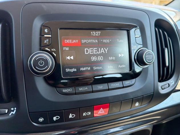 FIAT 500L Urban 1.4 95cv - Foto 9