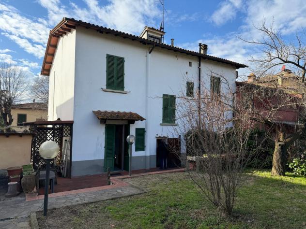 TERRATETTO di 6 vani e di 180 mq (SAN CASCIANO IN VAL DI PESA) rif. 2/312