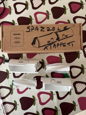 Kit FK7: 2 spazzole trattamento tappeti EB7 e 2 portaspazzole EB7. - Foto 3