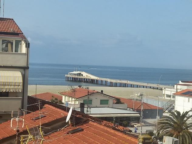 Appartamento in affitto a Lido di Camaiore - Camaiore 70 mq Rif: 1097813