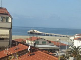 Appartamento in affitto a Lido di Camaiore - Camaiore 70 mq Rif: 1097813