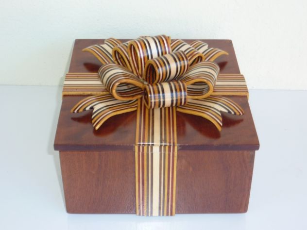 Oggetti d'artigianato in legno esotico. - Foto 5