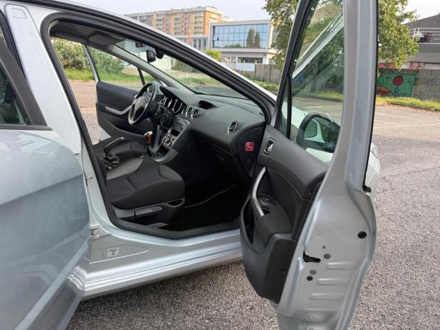 Peugeot 308 1.6 VTi 120CV 5p. Active - Foto 10