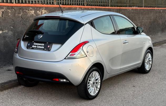 Lancia Ypsilon 1.2 FIRE BLOCK SISTEM - Foto 4
