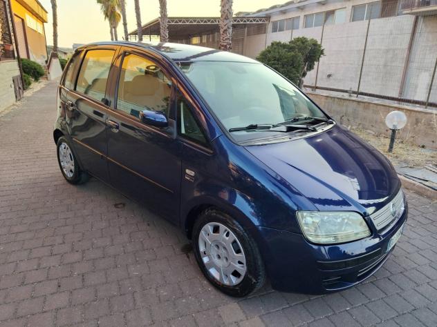 Fiat Idea 1.3 Multijet 16V 70 CV BlackLabel - Foto 2