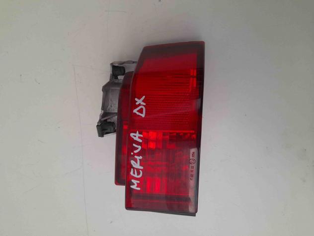 CATARIFRANGENTE FANALE STOP POSTERIORE OPEL Meriva 1° Serie 93295363 (0306)
